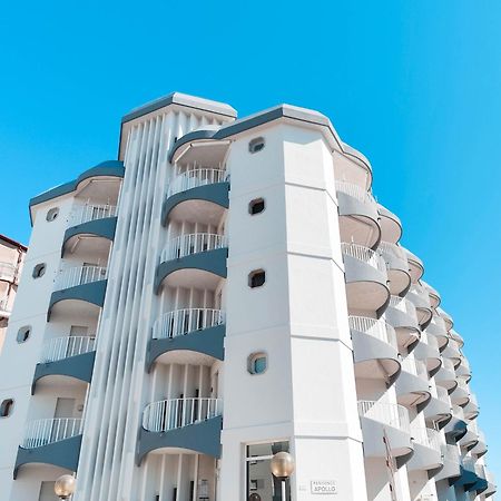 Apollo Fronte Mare Lägenhet Lido di Jesolo Exteriör bild